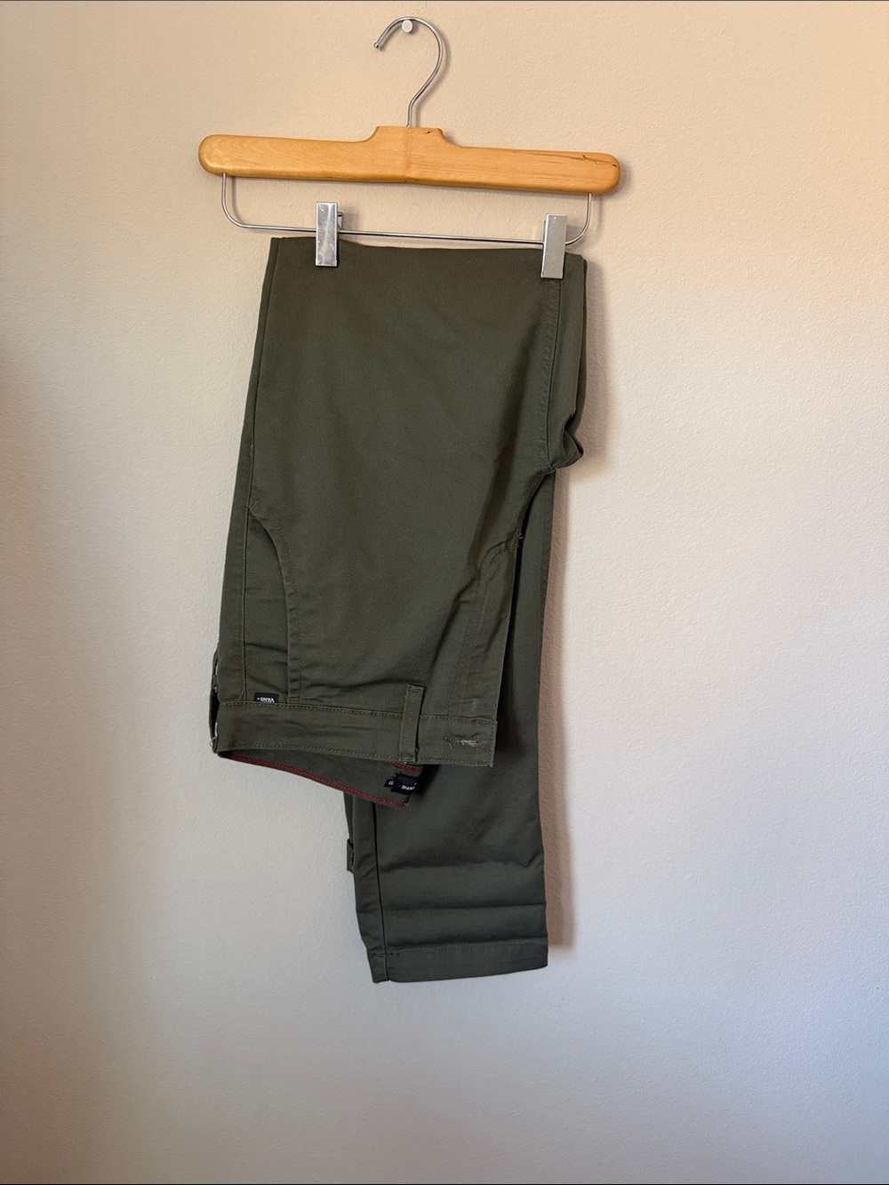 Vans Men's Olive Green Stretch Pants Size 32